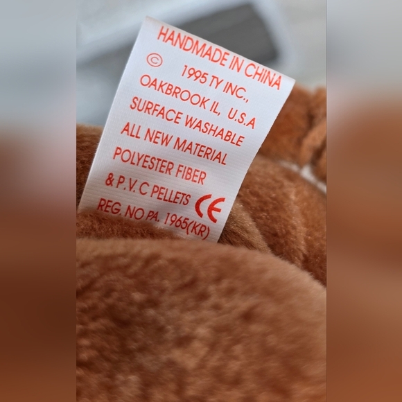 Ty - Bessie - Brown and White Plush Cow Toy - Picture 4 of 5